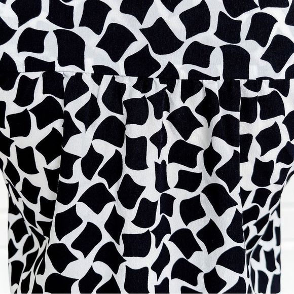 Cece 0 Black White Floating Rhombus Bow Tie Neck Ruffle Back Sleeveless Dress - Picture 13 of 15